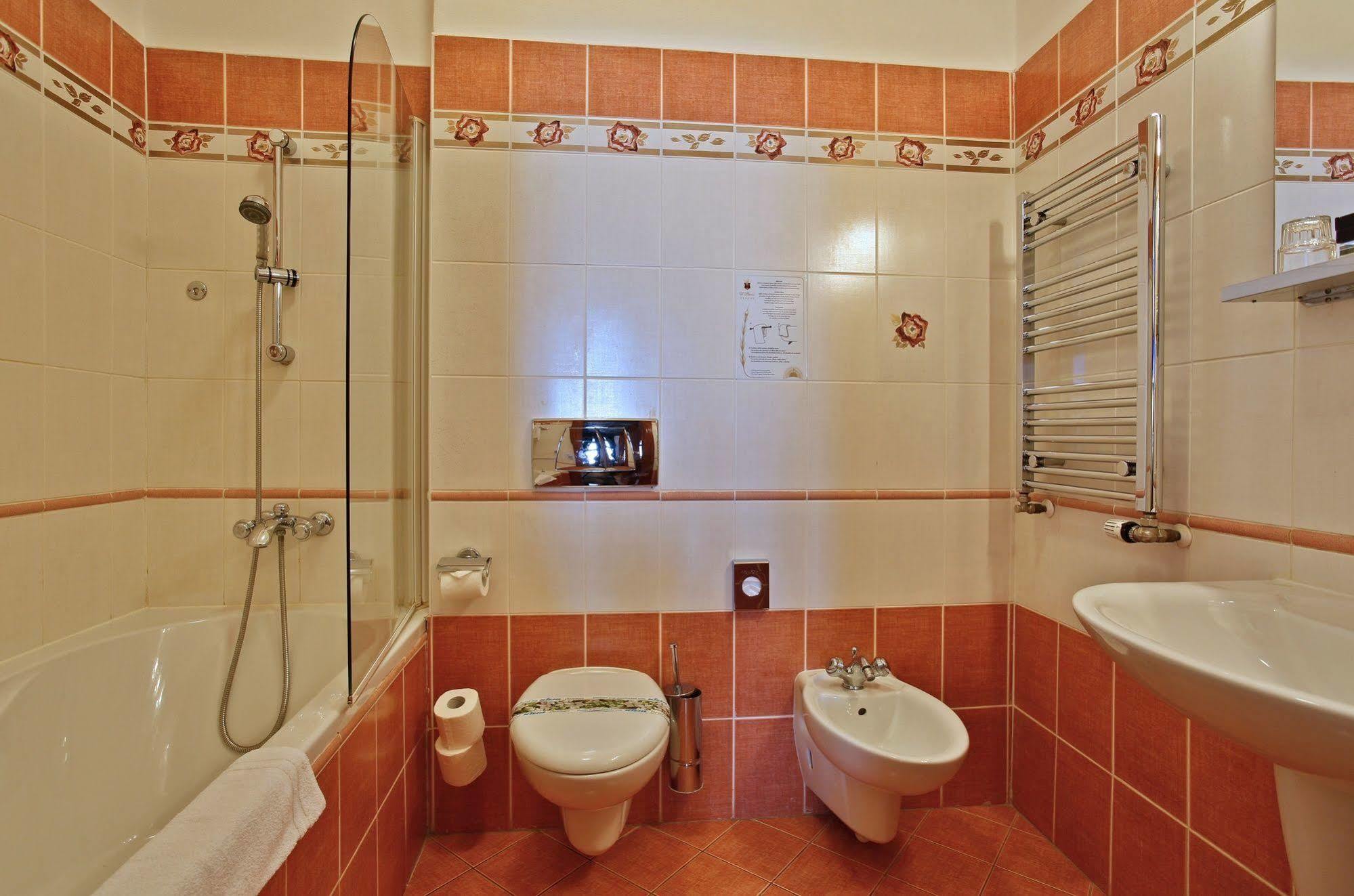 Hotel U Páva Praga Exterior foto